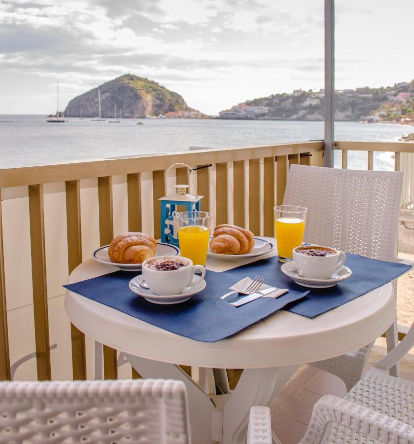 Hotel Regina Del Mare Barano dʼIschia المظهر الخارجي الصورة