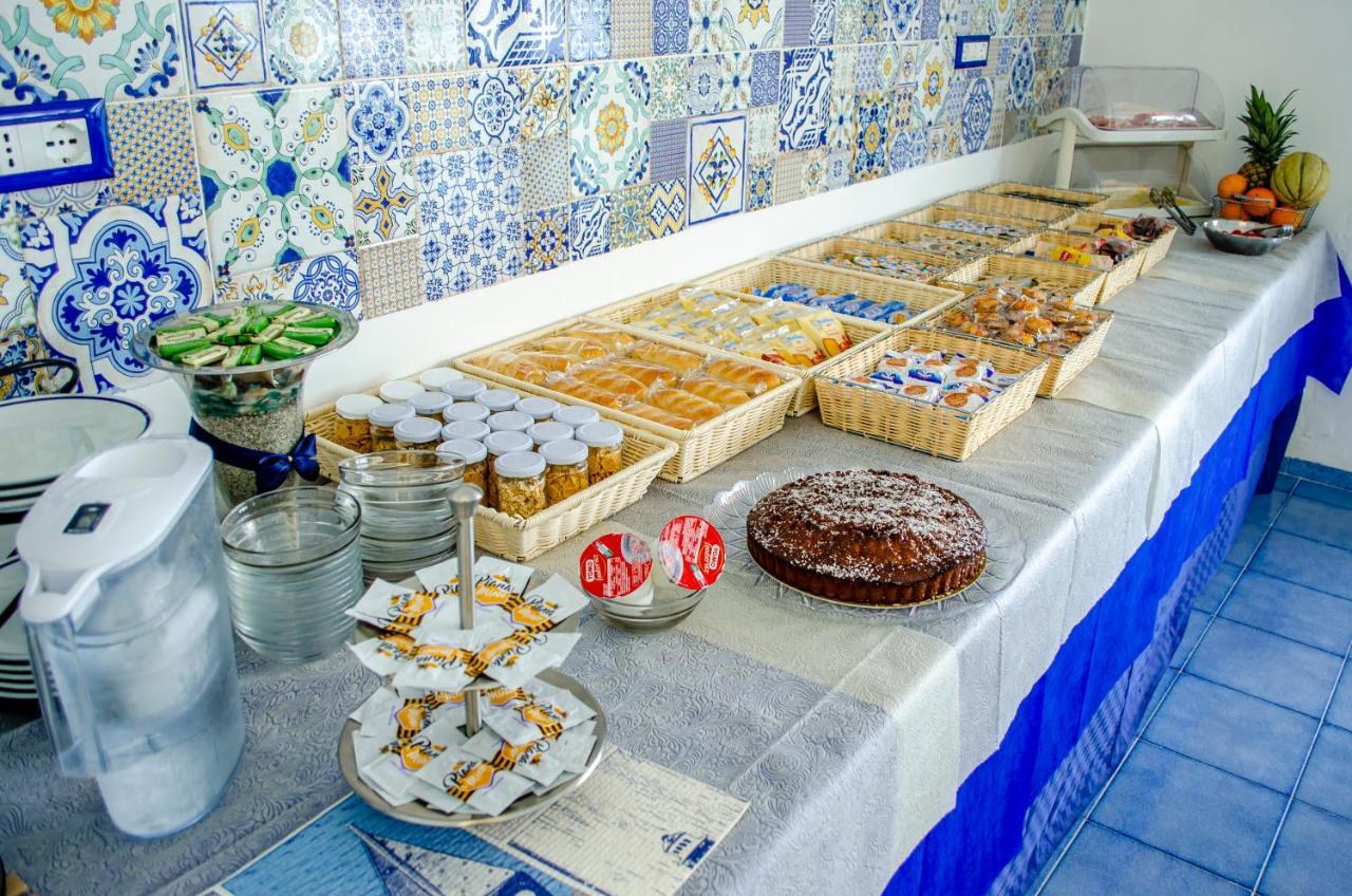 Hotel Regina Del Mare Barano dʼIschia المظهر الخارجي الصورة