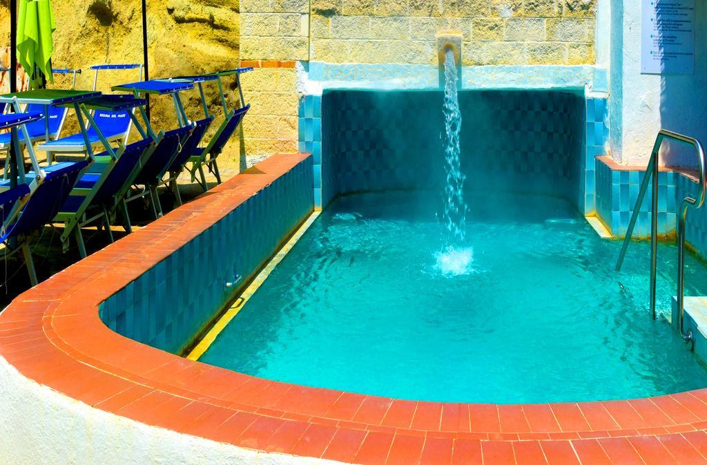 Hotel Regina Del Mare Barano dʼIschia المظهر الخارجي الصورة