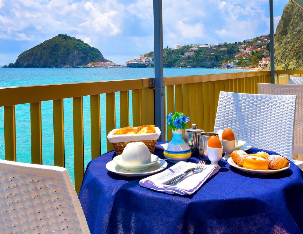 Hotel Regina Del Mare Barano dʼIschia المظهر الخارجي الصورة