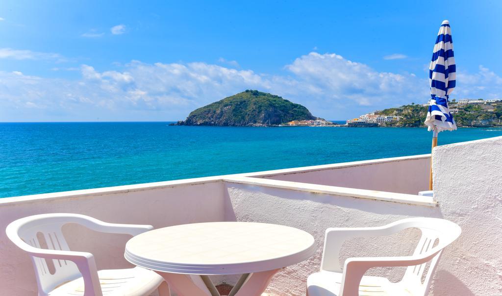 Hotel Regina Del Mare Barano dʼIschia المظهر الخارجي الصورة