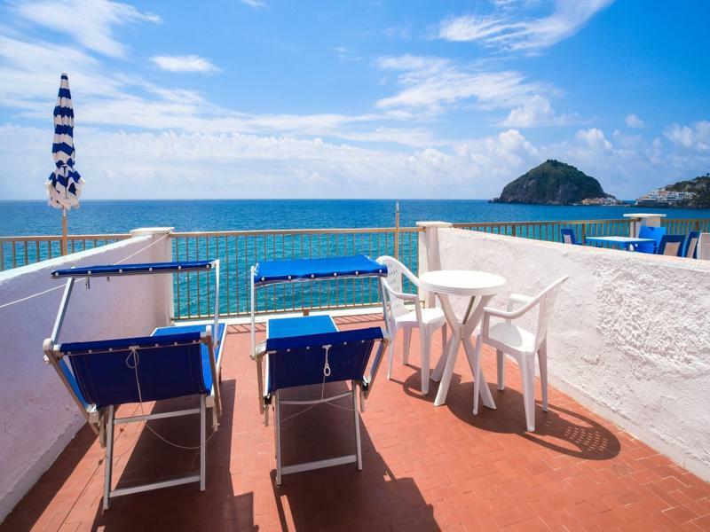 Hotel Regina Del Mare Barano dʼIschia المظهر الخارجي الصورة